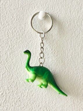 ❤️ Green Brachiosaurus Dinosaur Keychain